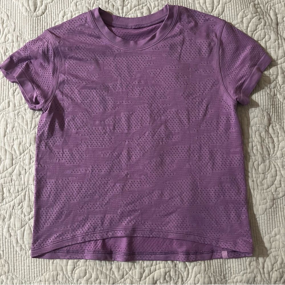 Lululemon purple muscle love tee size small